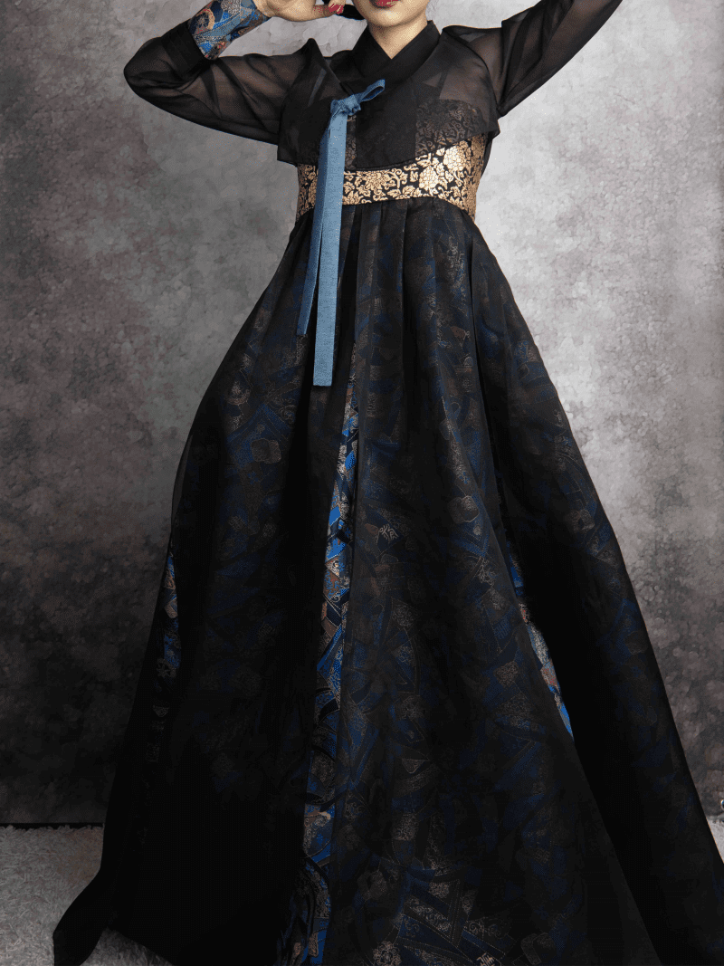 LEEHWAWEDDINGBLACKHANBOKMODERNSTYLEDRESS3