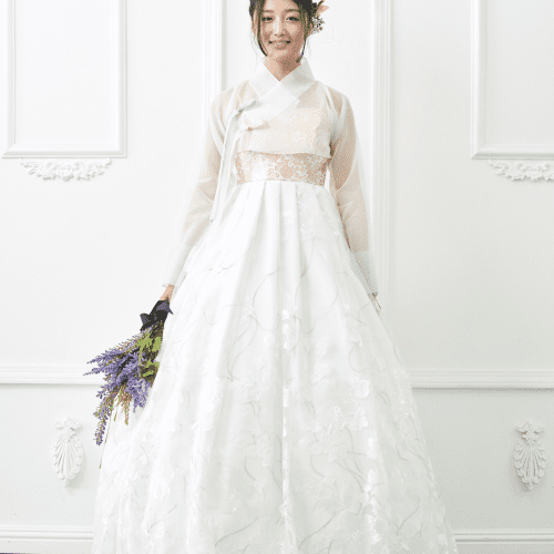 LEEHWAWEDDINGBRIDALJEOGORIWHITEWEDDINGSTYLE1