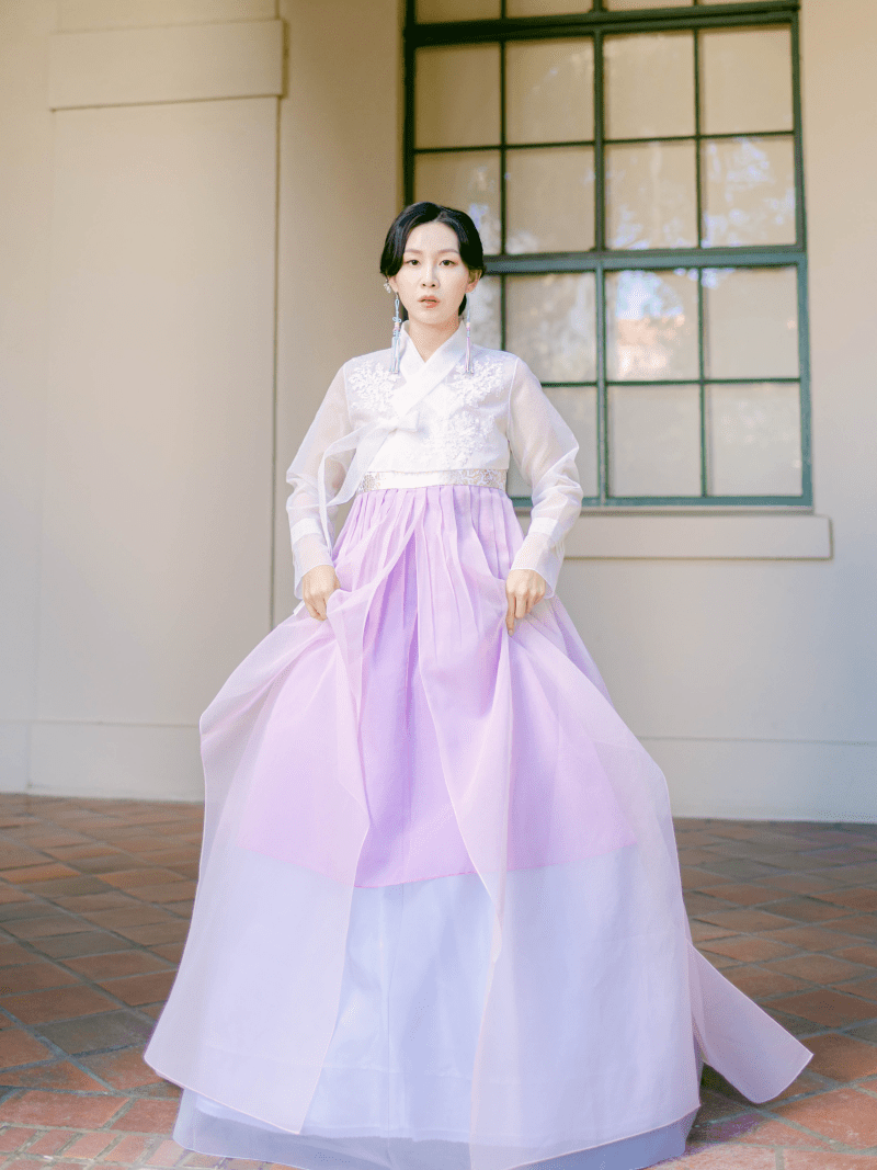 LEEHWAWEDDINGMODERNHANBOKAFFORDABLEKOREANDRESS18